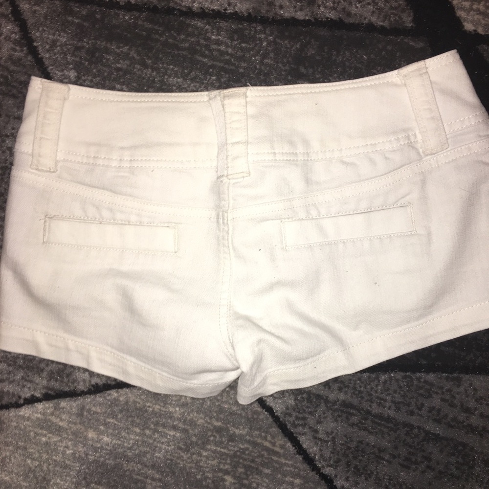 Shorts - Picture 2 of 2